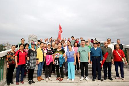 beat365官网老体协开展“金秋庆重阳 健康常相伴”2023年健步走活动